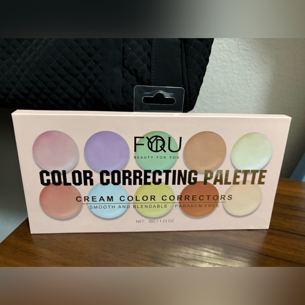 Color Correcting Palette Brand New